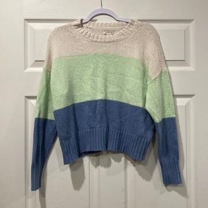 Women’s American Eagle Size Medium Sweater